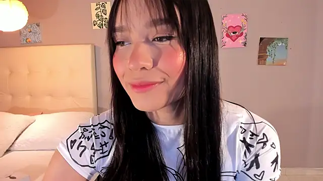 Maia W10 online show from 04.13.26