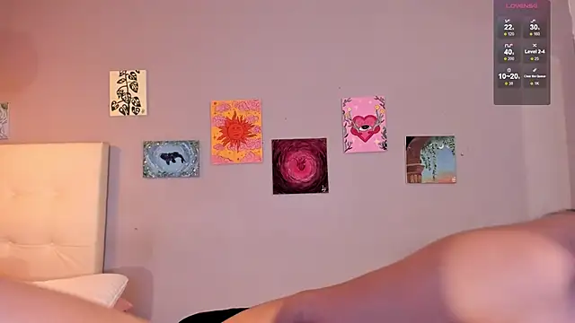 Maia W10 online show from 04.16.26