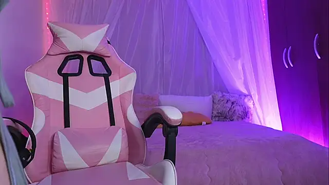 Lilou albrecht online show from 04.09.26