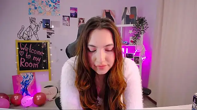 Snapshot of MelissaLovvv chatting on 02.16.25 MelissaLovvv online show from 02.16.25