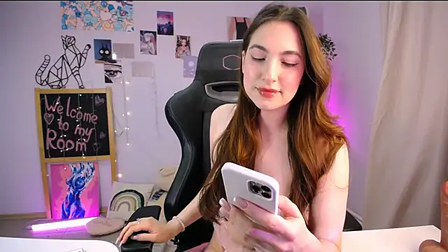 Snapshot of MelissaLovvv chatting on 03.02.25 MelissaLovvv online show from 03.02.25