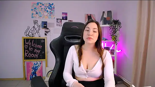 Snapshot of MelissaLovvv chatting on 03.20.25 MelissaLovvv online show from 03.20.25