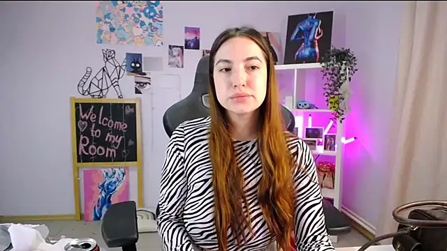 Snapshot of MelissaLovvv chatting on 03.23.25 MelissaLovvv online show from 03.23.25