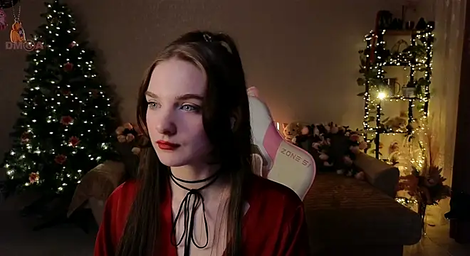 Snapshot of -Kottyaa- chatting on 12.13.24 -Kottyaa- online show from 12.13.24