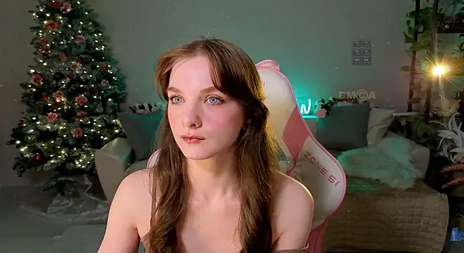 Snapshot of -Kottyaa- chatting on 02.02.25 -Kottyaa- online show from 02.02.25