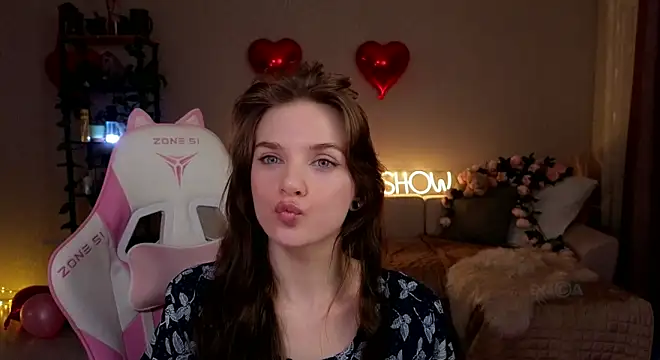 Snapshot of -Kottyaa- chatting on 02.24.25 -Kottyaa- online show from 02.24.25