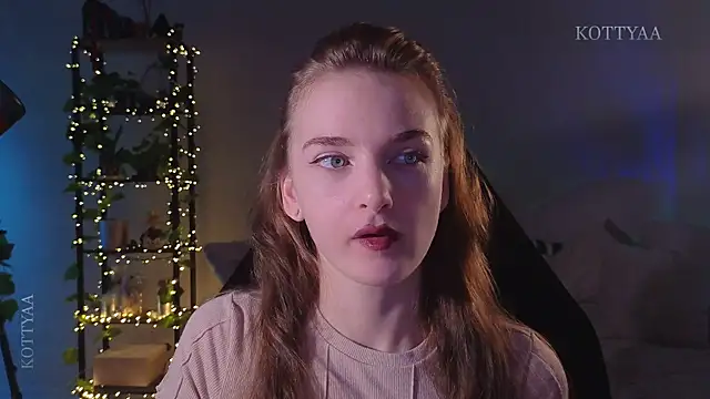 Snapshot of -Kottyaa- chatting on 09.28.25 -Kottyaa- online show from 09.28.25