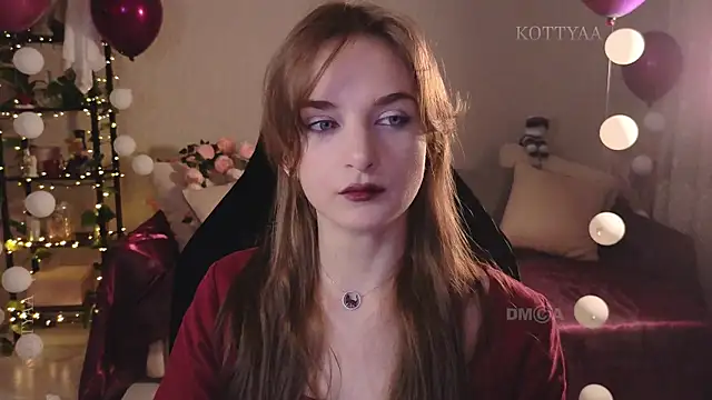 Snapshot of -Kottyaa- chatting on 11.20.25 -Kottyaa- online show from 11.20.25