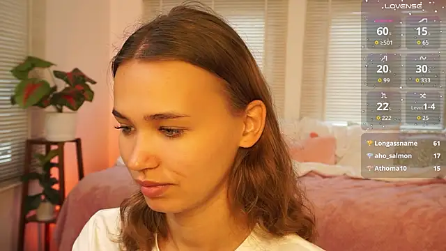 Snapshot of lexicoyy_ chatting on 09.28.25 lexicoyy online show from 09.28.25