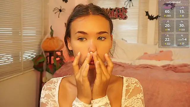 Snapshot of lexicoyy_ chatting on 11.02.25 lexicoyy online show from 11.02.25