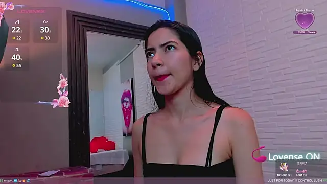 sweetieandjuicyy online show from 02.21.25