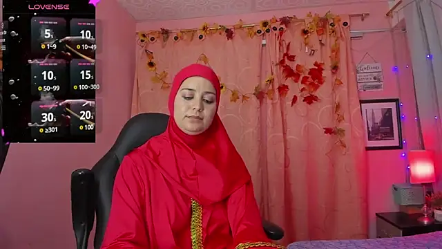 Snapshot of BadraSaadi chatting on 02.01.25 BadraSaadi online show from 02.01.25