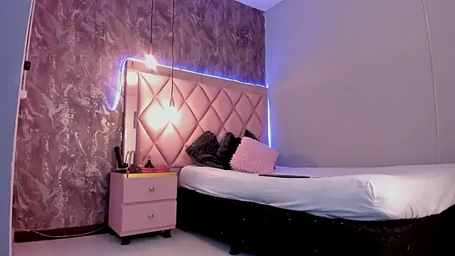 megan 100 online show from 01.30.25