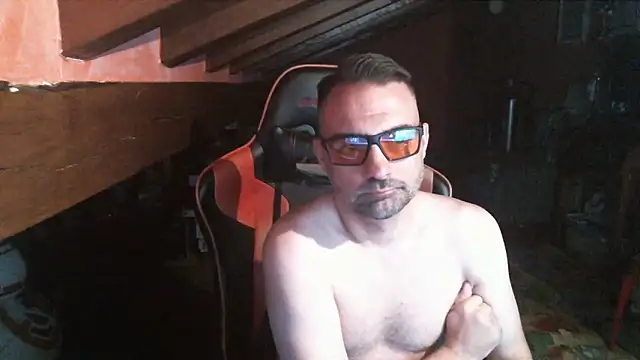 Snapshot of 6996horus chatting on 09.23.25 6996horus online show from 09.23.25