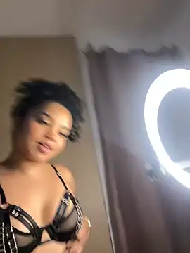 Lucy wilson5 online show from 12.13.24