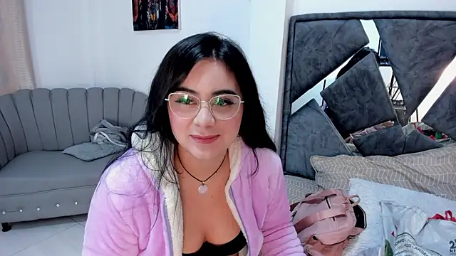Snapshot of Dulce_amg chatting on 04.28.26 Dulce amg online show from 04.28.26