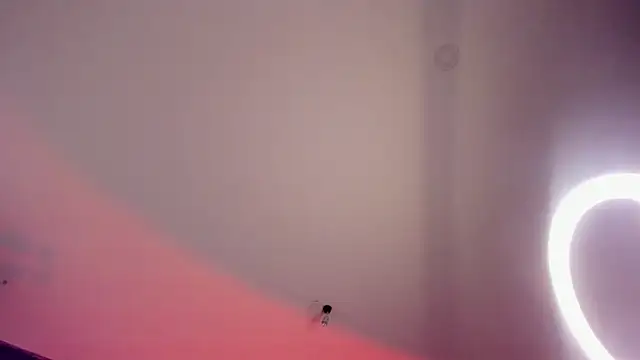 Red star8 online show from 03.15.25