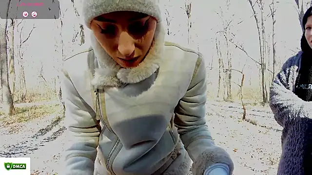 Snapshot of mitimisimi chatting on 02.19.25 mitimisimi online show from 02.19.25