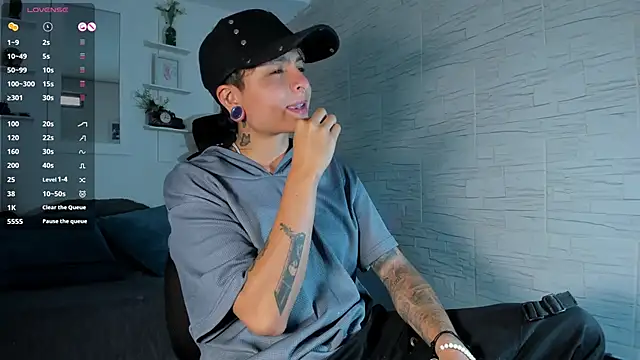 ZuryRamirez  online show from 09.08.25