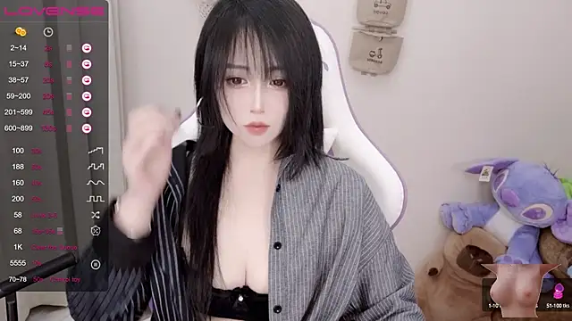 Vaness-a online show from 02.16.25