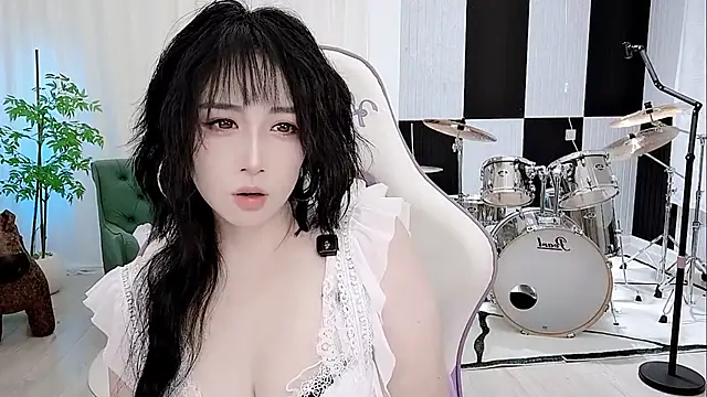 Vaness-a online show from 09.10.25