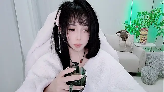 Snapshot of Vaness-a chatting on 02.05.26 Vaness-a online show from 02.05.26