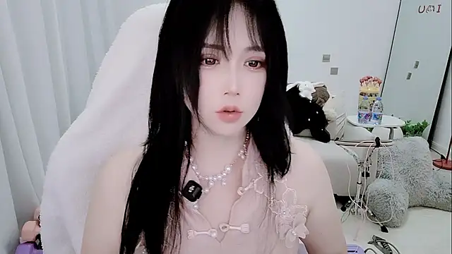 Snapshot of Vaness-a chatting on 03.21.26 Vaness-a online show from 03.21.26