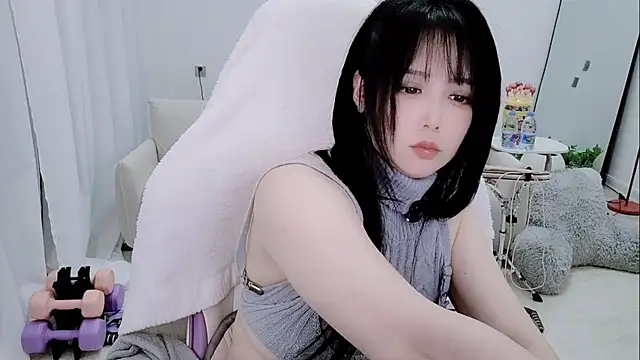 Snapshot of Vaness-a chatting on 03.23.26 Vaness-a online show from 03.23.26