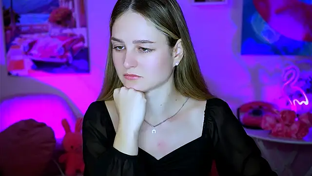 DeboraLarson online show from 02.11.25