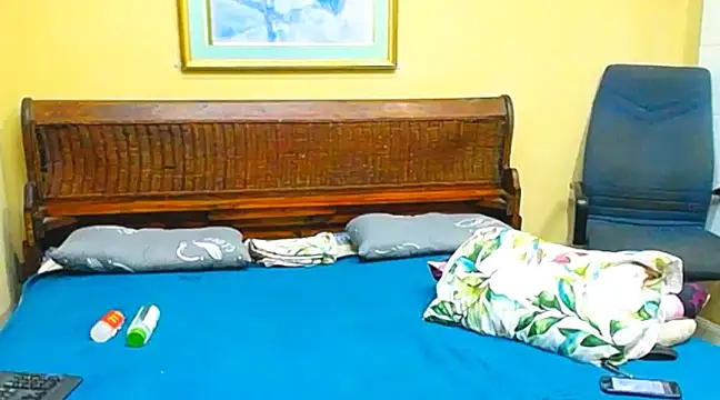 Snapshot of veronica1xxx chatting on 01.28.25 veronica1xxx online show from 01.28.25