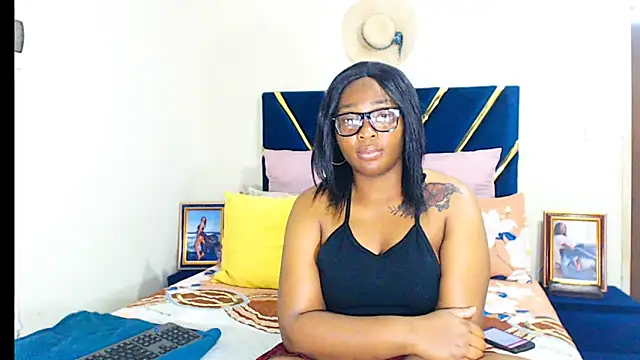 Snapshot of veronica1xxx chatting on 09.18.25 veronica1xxx online show from 09.18.25