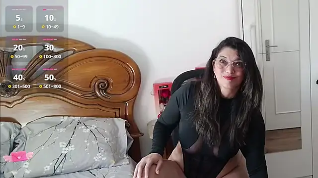 Julie Boronat26 online show from 09.16.25