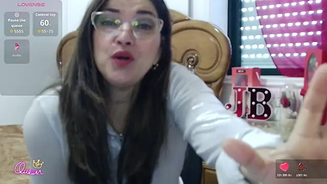 Julie Boronat26 online show from 03.20.26