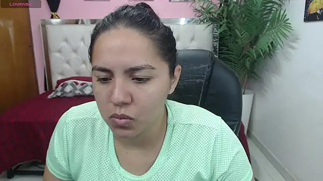 candiapole online show from 03.20.25