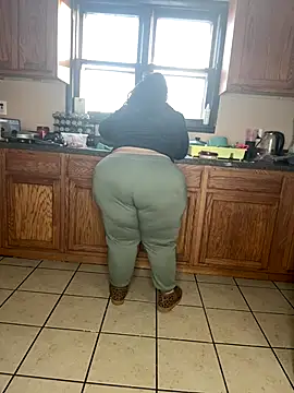 tillymarie34 online show from 12.14.25