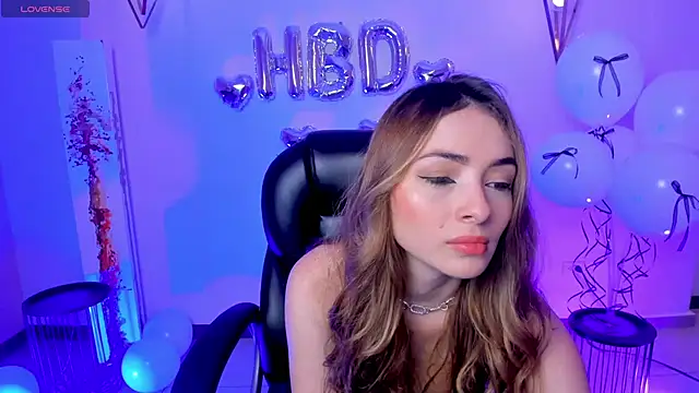 Snapshot of StacyWoods chatting on 03.01.25 StacyWoods online show from 03.01.25