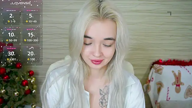 Snapshot of Ashley_S chatting on 01.22.25 Ashley S online show from 01.22.25