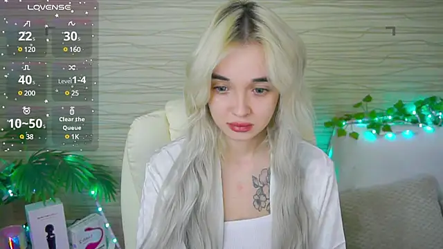 Snapshot of Ashley_S chatting on 02.26.25 Ashley S online show from 02.26.25