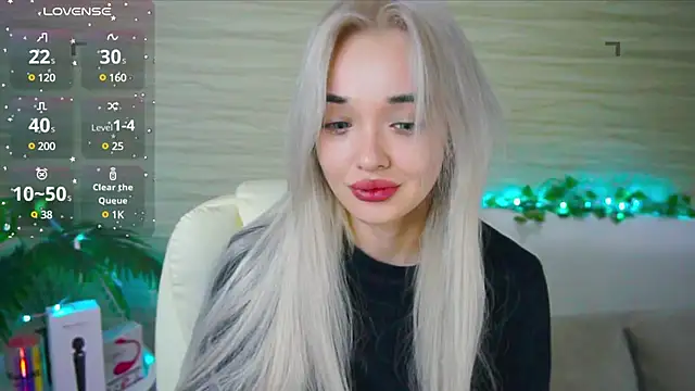 Snapshot of Ashley_S chatting on 03.15.25 Ashley S online show from 03.15.25