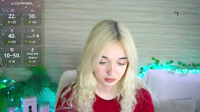 Snapshot of Ashley_S chatting on 11.02.25 Ashley S online show from 11.02.25