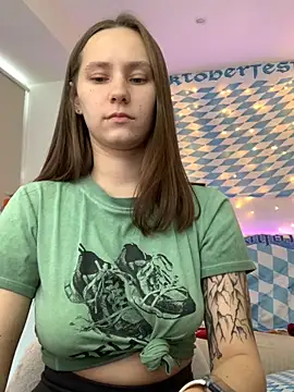 HotCaramellsTV online show from 10.03.25