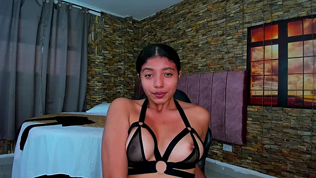 Snapshot of viktorya_xue chatting on 02.10.25 viktorya xue online show from 02.10.25