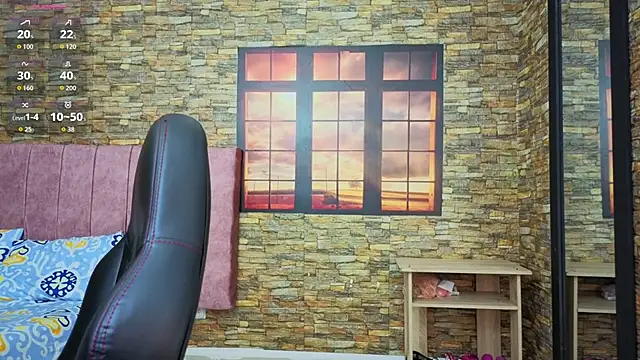 Snapshot of viktorya_xue chatting on 10.25.25 viktorya xue online show from 10.25.25