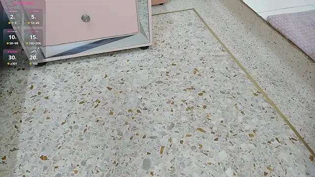 ElisabethMassey online show from 01.13.26