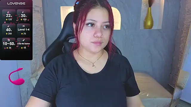 Snapshot of _Ambar72_b chatting on 11.26.25 Ambar72 b online show from 11.26.25