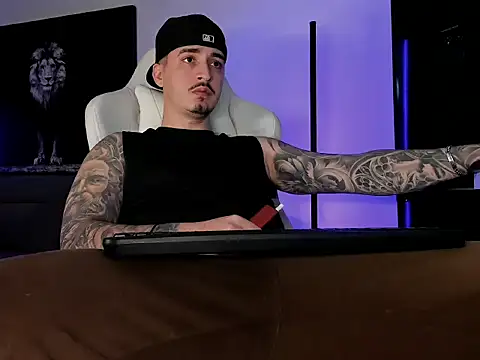 uptomatty online show from 11.14.25