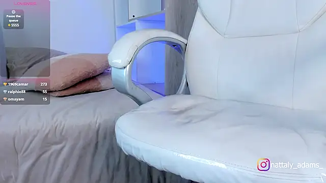 nattaly adams online show from 12.05.24