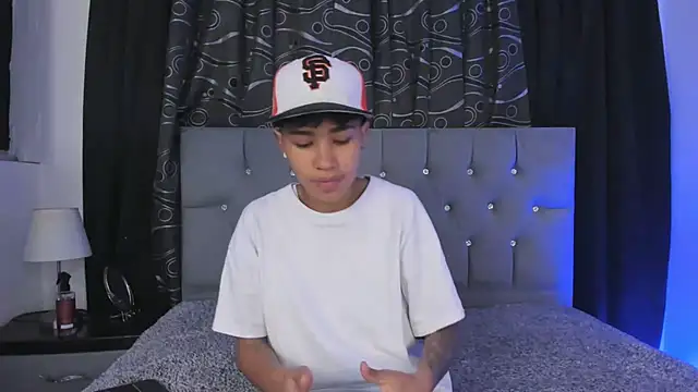 Snapshot of nova_sex01 chatting on 02.06.25 nova sex01 online show from 02.06.25