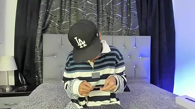 Snapshot of nova_sex01 chatting on 02.12.25 nova sex01 online show from 02.12.25