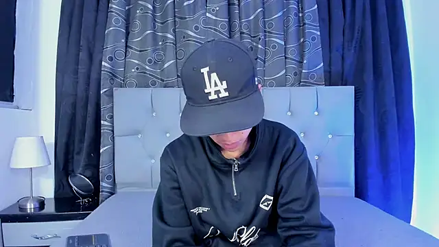 Snapshot of nova_sex01 chatting on 02.28.25 nova sex01 online show from 02.28.25